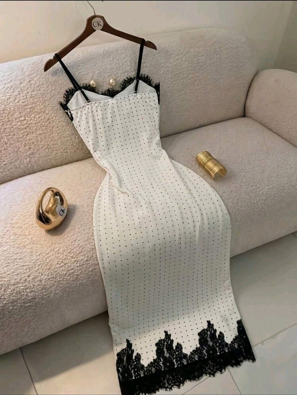 Strech French Retro Elegant White Slip Dress with Black Lace Trim, Lined - Picture 2 of 3